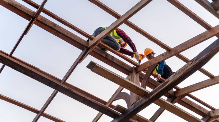 Expert new roof installation services in Beckemeyer, IL